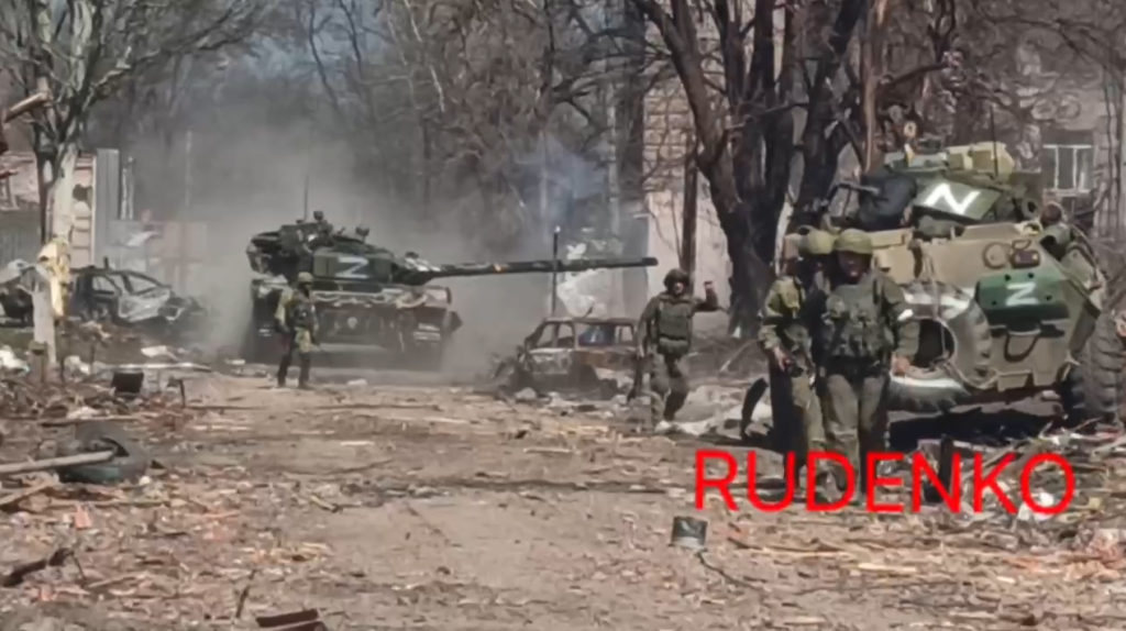 Работа танкистов НМ ДНР  по огневым точкам националистов